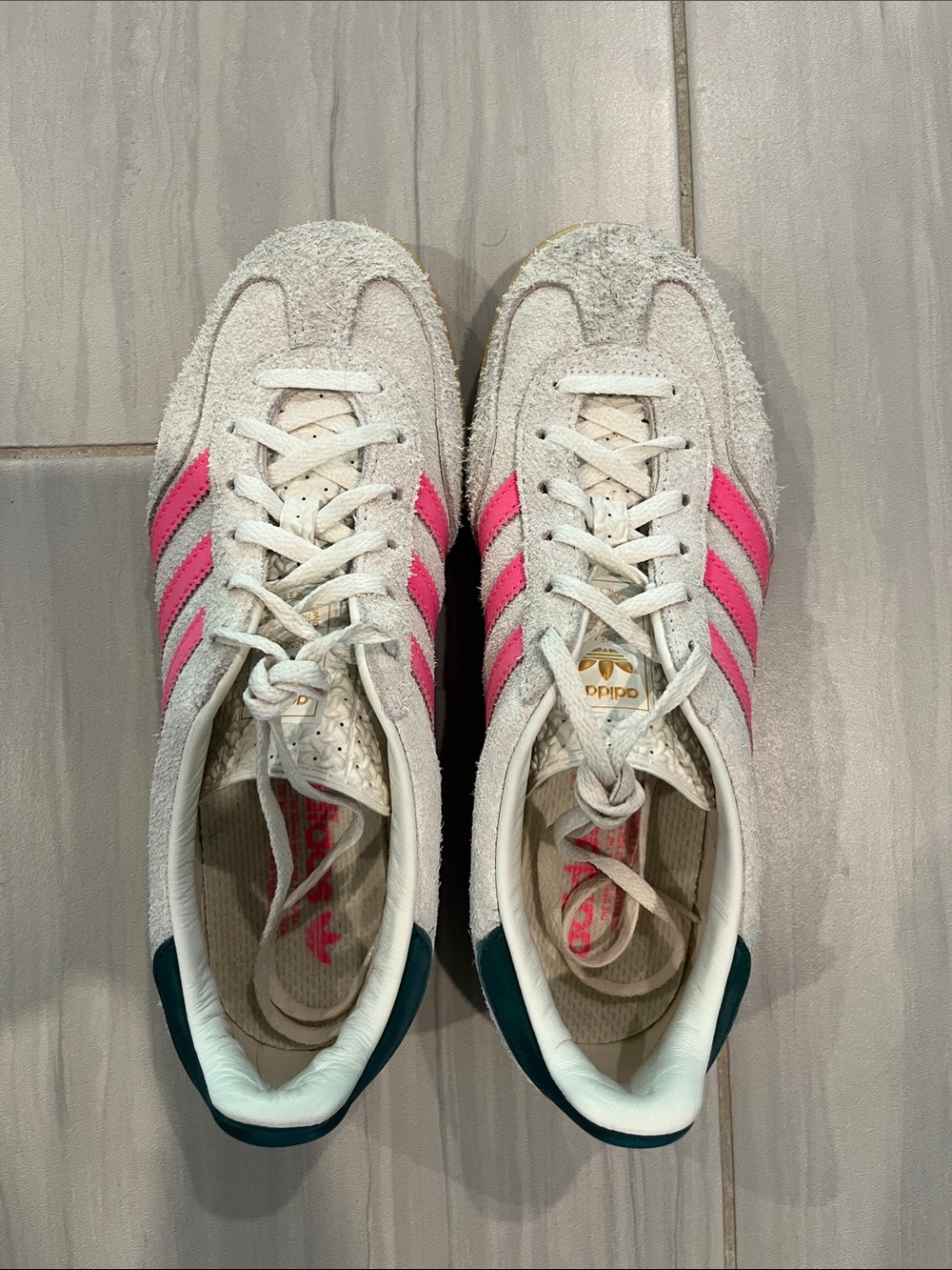Women’s adidas Originals Gazelle Suede Trainers with Pink Stripes